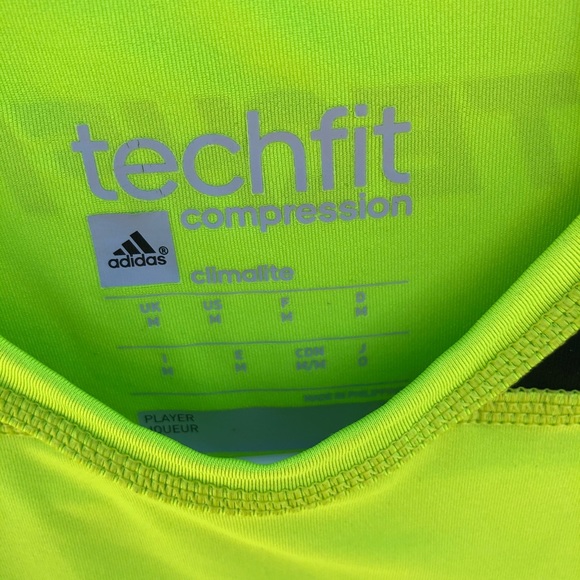 Adidas tee shirt - Picture 5 of 5